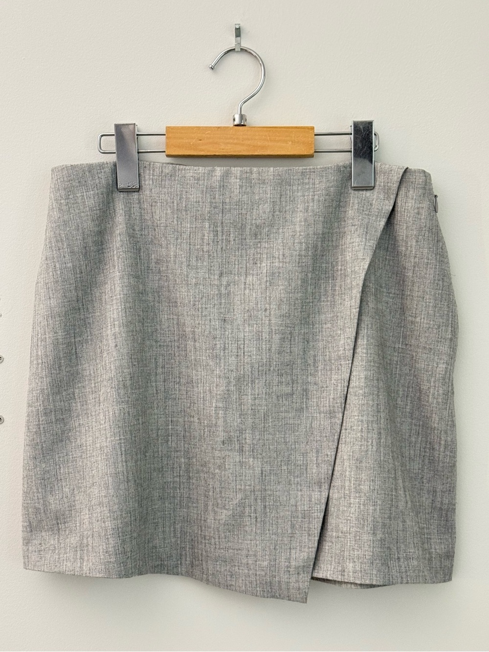 Abercrombie Scarlett Grey Wrap Mini Skort M